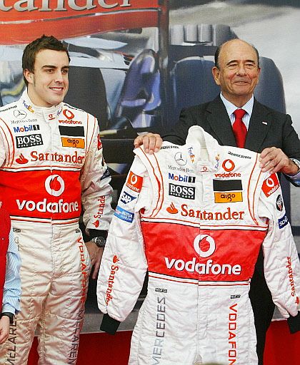 Alonso y Botn en su llegada a McLaren